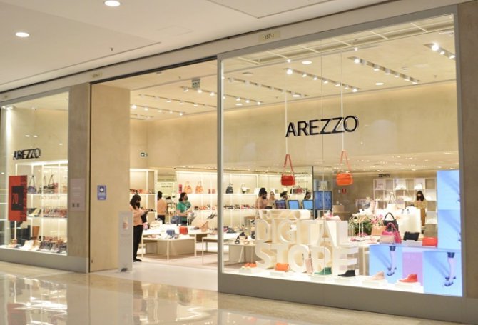 Arezzo compra HG e Sunset e amplia a gestão da cadeia de suprimentos