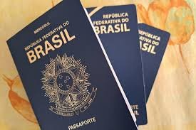 Número de passaportes expedidos no Brasil quase dobra em 2022