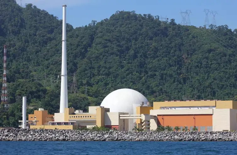 Especialistas divergem sobre uso da energia nuclear no Brasil