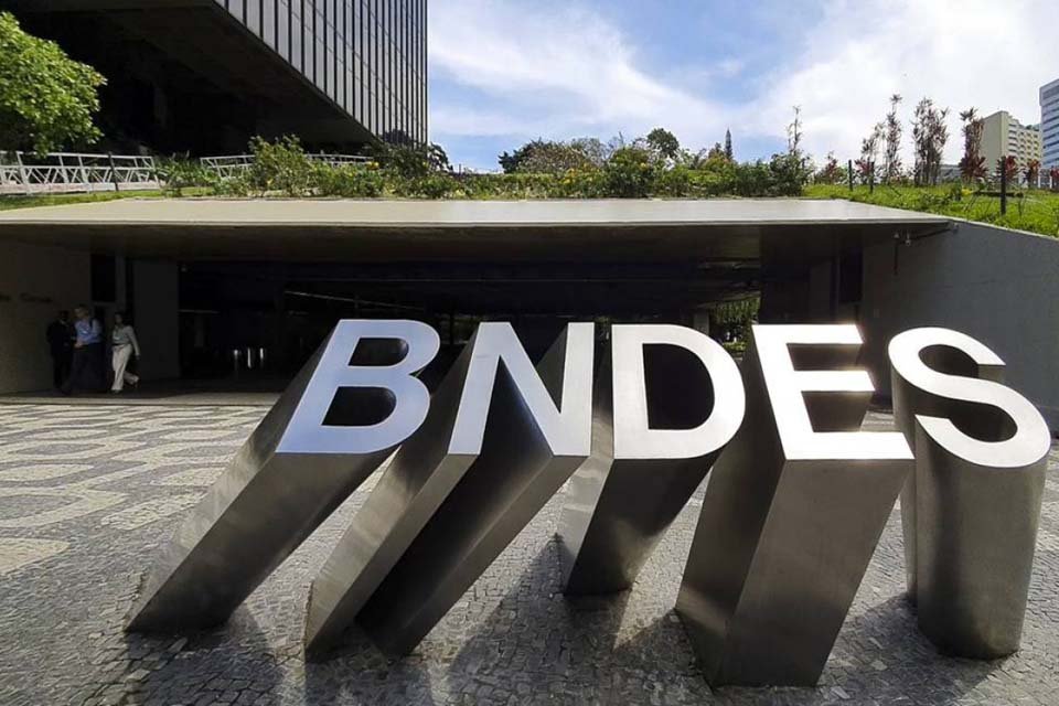 BNDES avalia investir R$ 1 bilhão do Fundo Amazônia