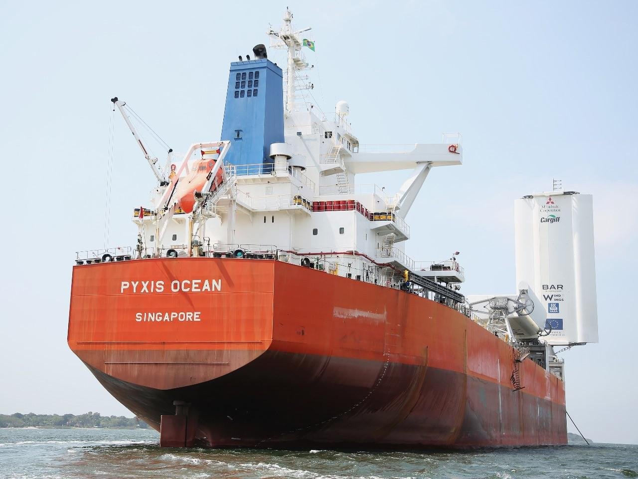 Nova tecnologia usa vento para mover navio cargueiro