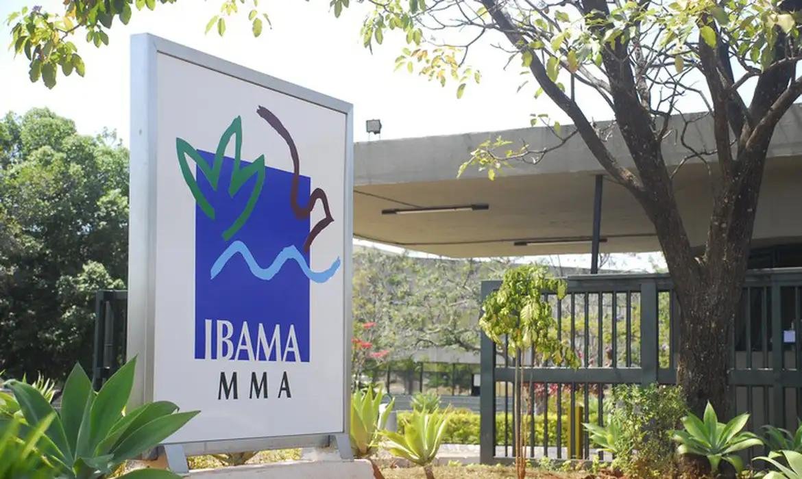 Setor de óleo e gás lidera liberação de licenças ambientais, diz Ibama