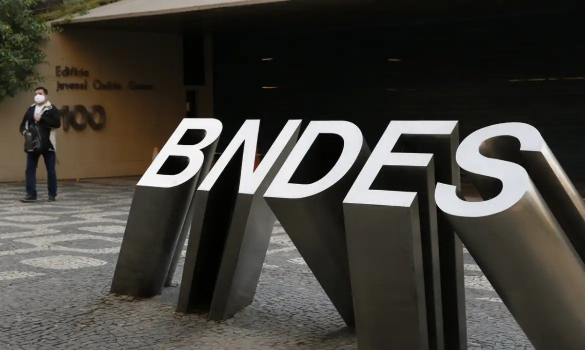 BNDES aprova crédito de R$ 241,3 milhões para impulsionar inteligência artificial e inovação na Senior Sistemas